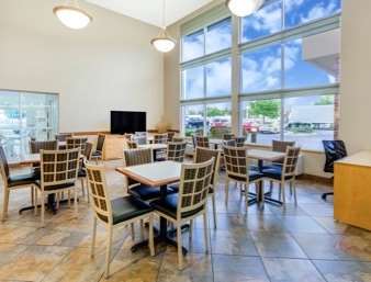 Super 8 By Wyndham South Motel 3*